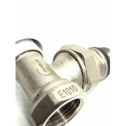 Вентиль ручной регулировки угловой для радиатора Zeissler 1/2″ RS201.02
